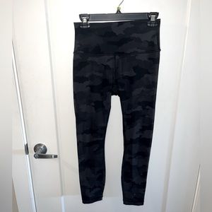 Lululemon Camo Wonder Under Leggings